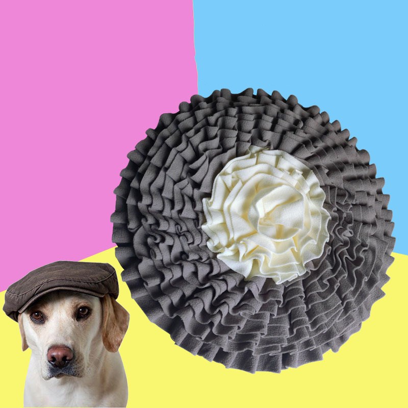 Bite-resistant puzzle consuming energy pet sniffing mat